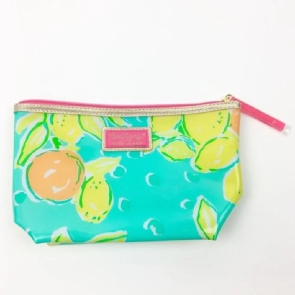 Lilly Pulitzer x Estée Lauder | “With a Twist” Lemons and Citrus Cosmetic Bag
